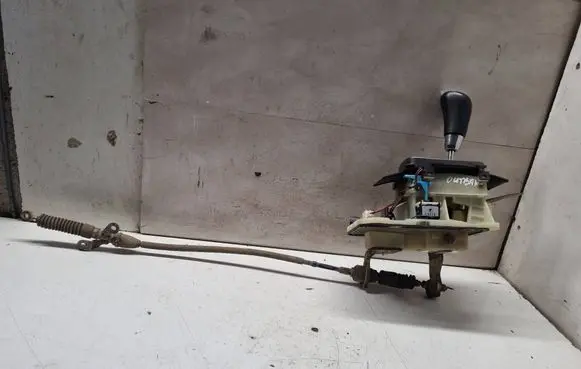 Subaru Outback Gear shifter/selector 