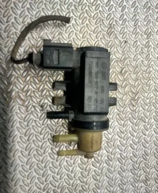 Volkswagen Crafter Turbo solenoid valve 1K0906627A