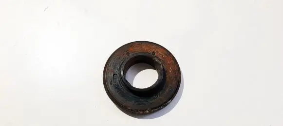 Mazda 626 Coil spring mount 