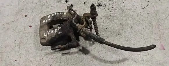 Skoda Octavia Mk2 (1Z) Rear brake caliper