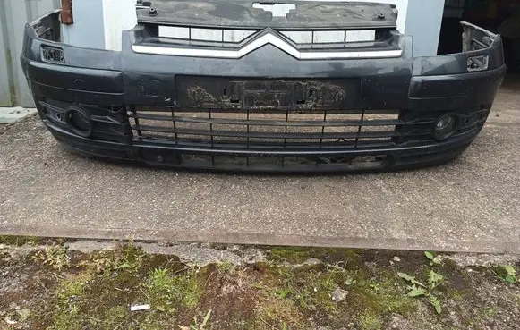 Front bumper