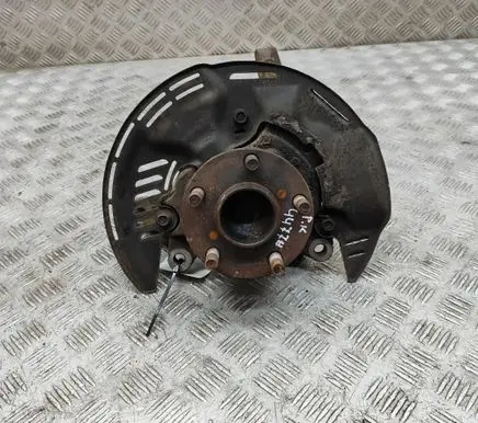 Toyota GT 86 Front wheel hub SU00300780