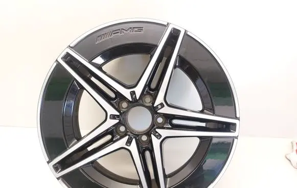 Mercedes-Benz C W206 R18 alloy rim 