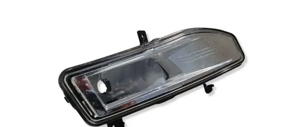 Nissan Leaf II (ZE1) Front fog light 261558995A