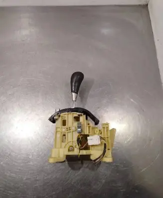 Hyundai Santa Fe Gear selector 467002B220