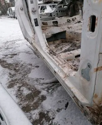 Mercedes-Benz CLA C117 X117 W117 Front sill (body part) 