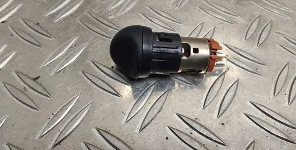 Toyota Yaris Cigarette lighter 