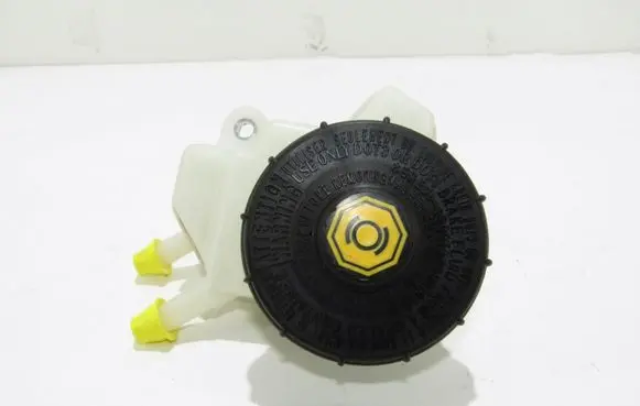 Honda Jazz Brake fluid reservoir 