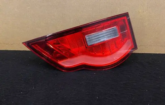 Jaguar F-Pace Rear/tail lights HK83-15K272-AA