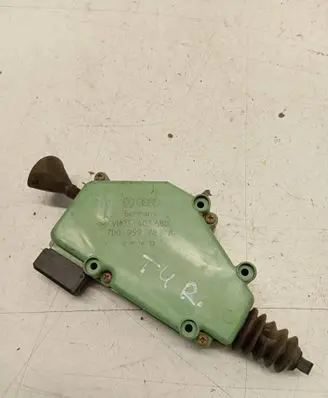 Volkswagen Transporter - Caravelle T4 Central locking motor 403680 7D0959781A