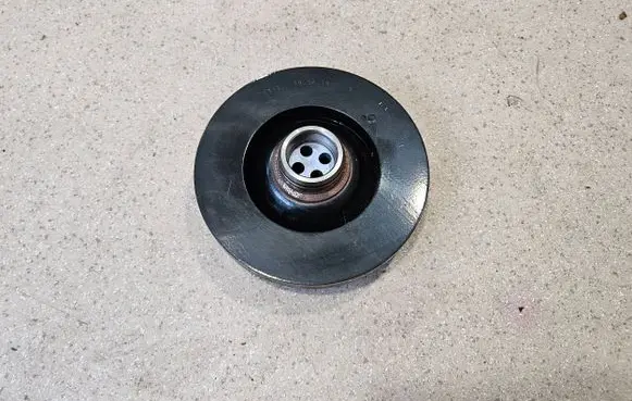 BMW 5 G30 G31 Crankshaft pulley 8571269