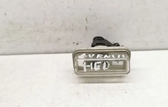 Toyota Avensis T250 Number plate light