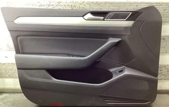 Front door card panel trim