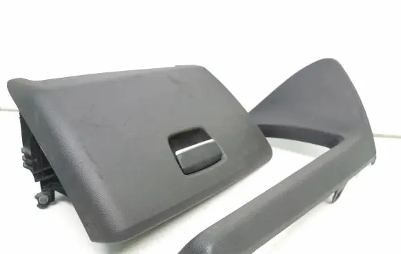 BMW 1 E81 E87 Glove box 6962620 6982563 6962627