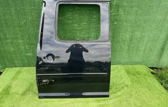 Volkswagen Caddy Side sliding door 2K3843207