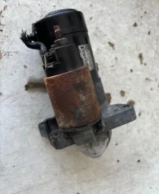 Renault Trafic II (X83) Starter motor M001T80681 8200621305