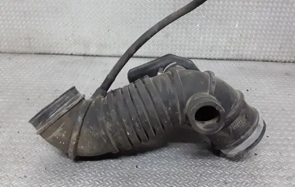 Mitsubishi Space Star Air intake duct part MR481007