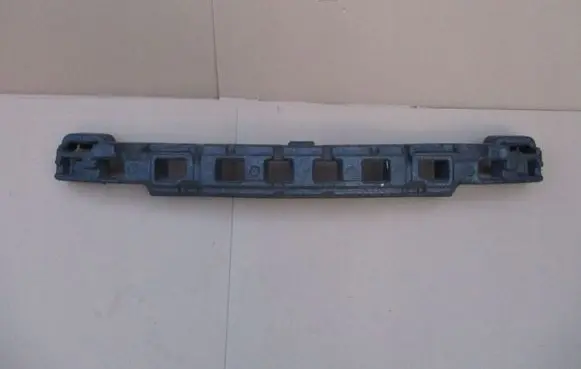 Front bumper foam support bar