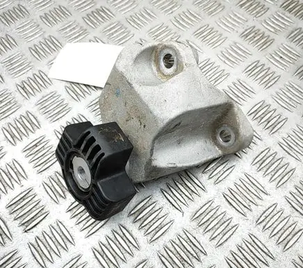 Volvo XC40 Engine mounting bracket 32298843
