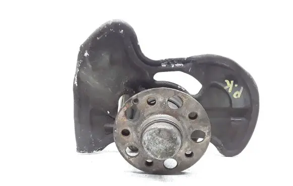 Mercedes-Benz C W204 Front wheel hub spindle knuckle