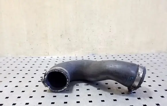 Porsche Cayenne (92A) Intercooler hose/pipe 7P0145972D