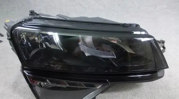 Skoda Karoq Headlight/headlamp 57B941016A