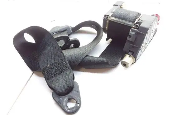 Smart ForTwo I Front seatbelt 0000862 040182
