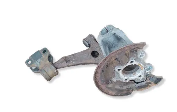 Volvo V40 Front wheel hub 
