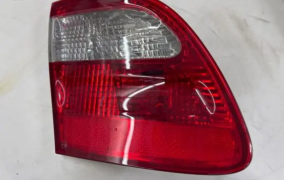 Mercedes-Benz E W211 Tailgate rear/tail lights A2118201364 379503