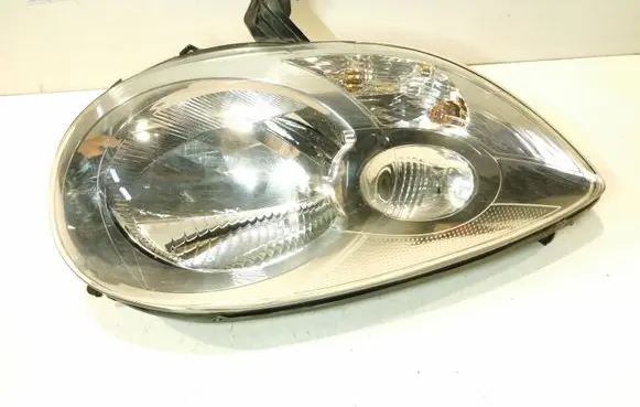 Citroen C1 Headlight/headlamp 811100H090 89092916