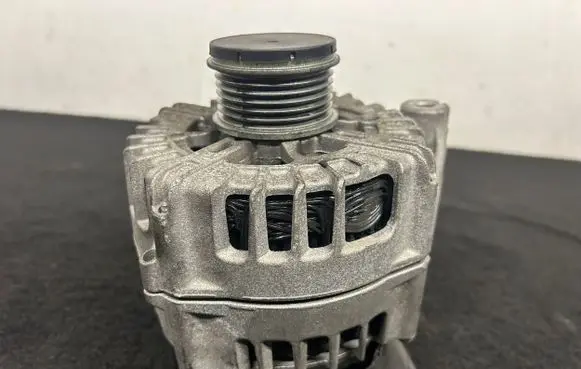 BMW 5 F10 F11 Generator/alternator FG18S052