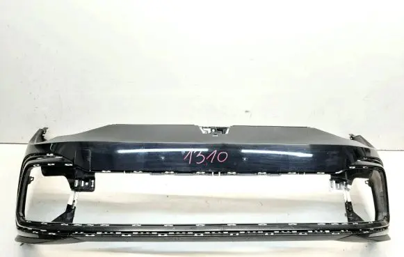 Volkswagen Golf VIII Front bumper 5H0807221G