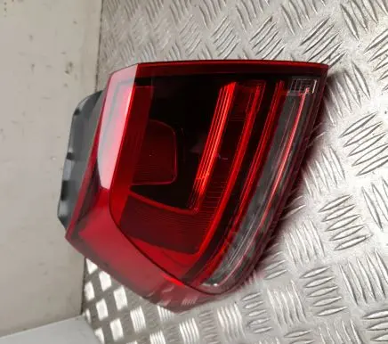 Volkswagen Golf VII Rear/tail lights 5G0945095P