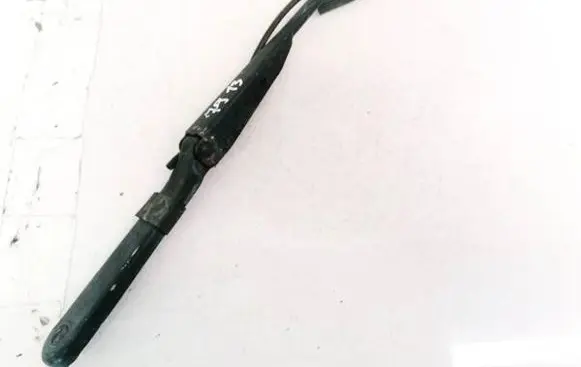 Iveco Daily 30.8 - 9 Front wiper blade arm
