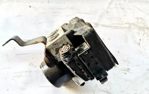 KIA Sportage ABS Pump 589002e150 58900-2e150