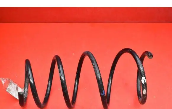 Toyota Corolla Verso E110 Front coil spring