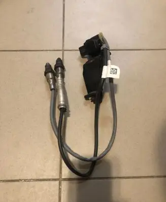BMW 1 F40 Lambda probe sensor 8659884 8631393
