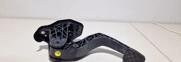 Clutch pedal