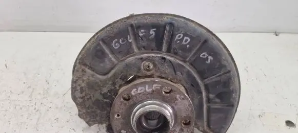Volkswagen Golf V Front wheel hub