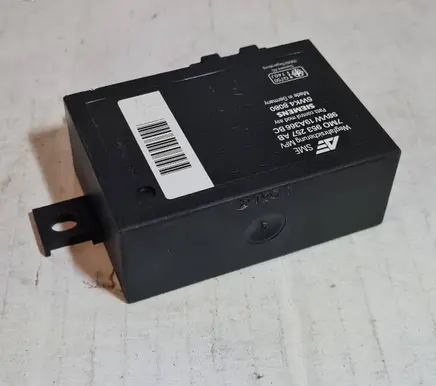 Volkswagen Sharan Immobilizer control unit/module 7M0953257AB 98VW19A366BC 5WK48080
