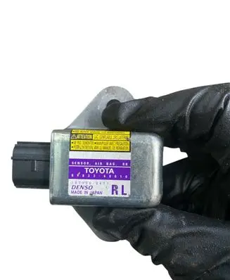 Toyota Land Cruiser (J120) Airbag deployment crash/impact sensor 8983360010