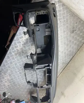 Mitsubishi Pajero Sport I Dashboard