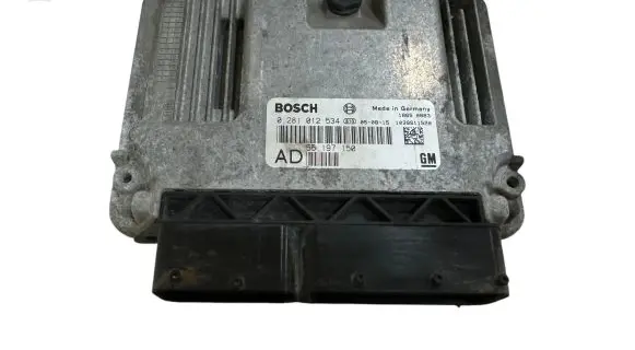 Opel Signum Engine control unit/module 55197150 1039S11520 0281012534