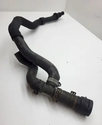 Volkswagen Golf Plus Engine coolant pipe/hose 1K0121113A