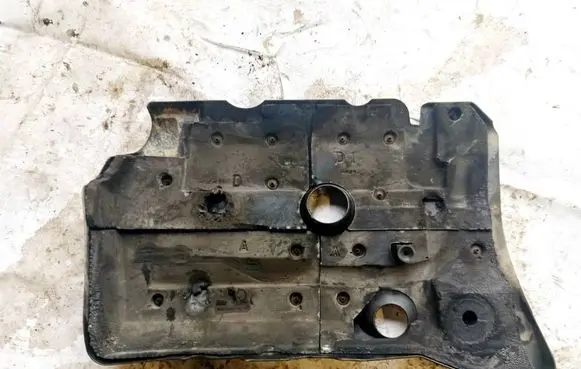 Toyota Corolla Verso AR10 Engine cover (trim) 
