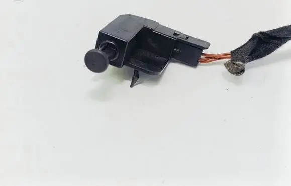 Audi A6 S6 C5 4B Hand parking brake sensor 1H0947561A