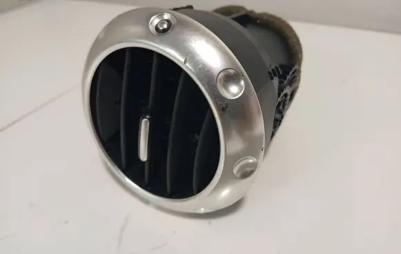 Audi TT Mk1 Dash center air vent grill 8N0820901