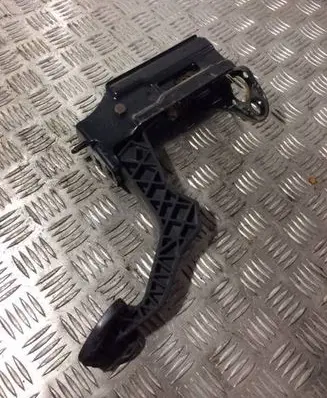 Volkswagen Golf IV Clutch pedal 1J1721373C 1J1721321C