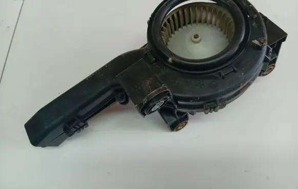 Citroen C4 I Picasso Heater fan/blower 173610100