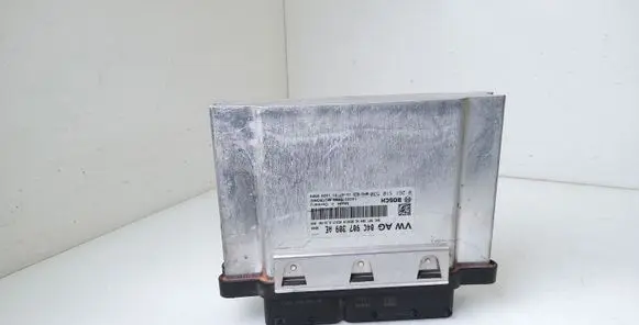 Volkswagen Golf VII Engine control unit/module 04C907309AE 0261S10530